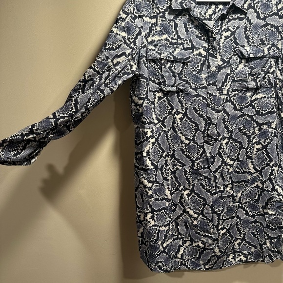 Banana Republic Soft Relaxed Shift Dress Long Sleeve Blue Snakeskin Print 14 - Picture 6 of 16